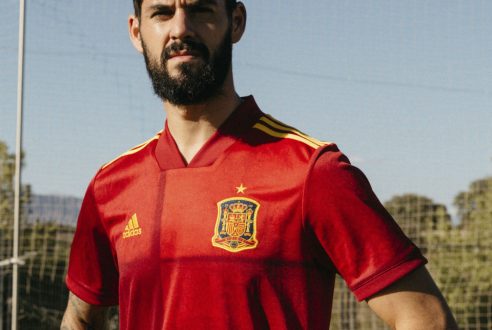 Nueva camisetas de futbol Espana 2020